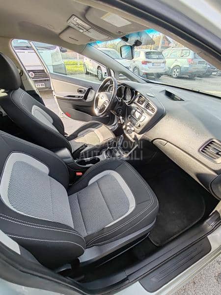 Kia cee`d sw 1.6 crdi