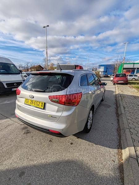 Kia cee`d sw 1.6 crdi