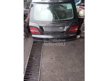 Zadnja hauba karavan za Fiat Stilo za 2003. god.