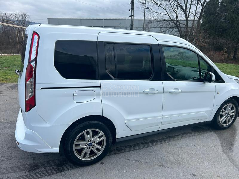 Ford Tourneo Connect 