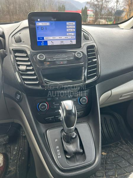 Ford Tourneo Connect 