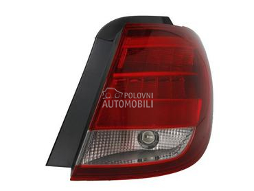 Desno stop svetlo za Mercedes Benz B 180, B 200, B 160 ... od 2011. do 2018. god.