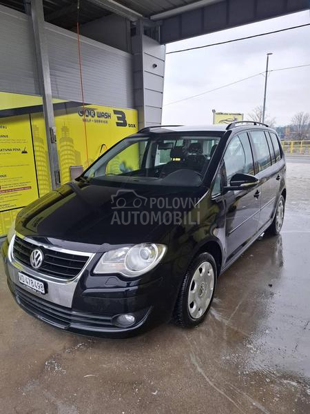 Volkswagen Touran 2.0 DSG ŠVAJCARAC