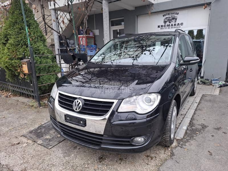 Volkswagen Touran 2.0 DSG ŠVAJCARAC