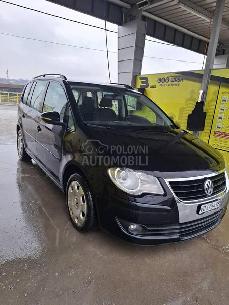 Volkswagen Touran 2.0 DSG ŠVAJCARAC