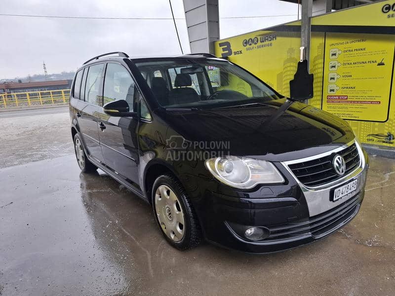 Volkswagen Touran 2.0 DSG ŠVAJCARAC