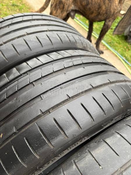 Dunlop 225/35 R19 Letnja