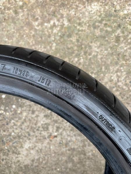 Dunlop 225/35 R19 Letnja