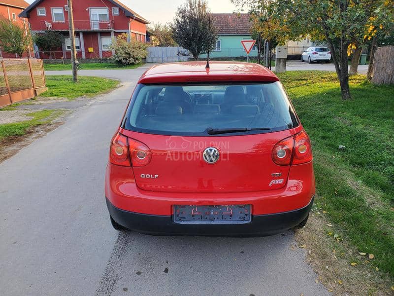 Volkswagen Golf 5 1.9 TDI