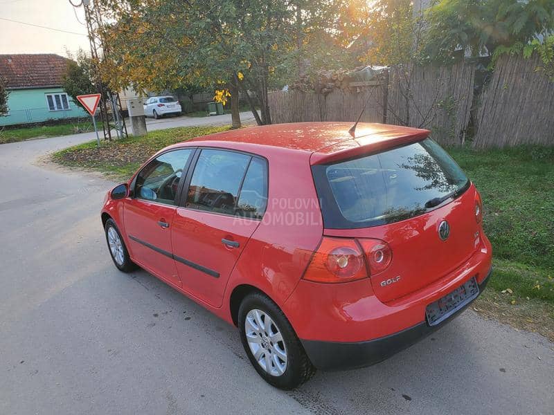 Volkswagen Golf 5 1.9 TDI