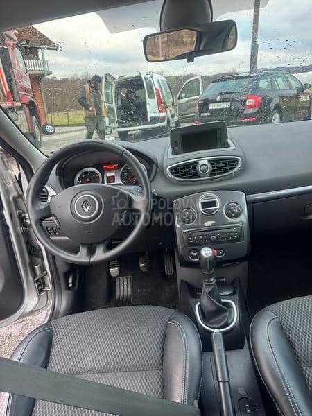 Renault Clio 1.5 dci 6brz CH