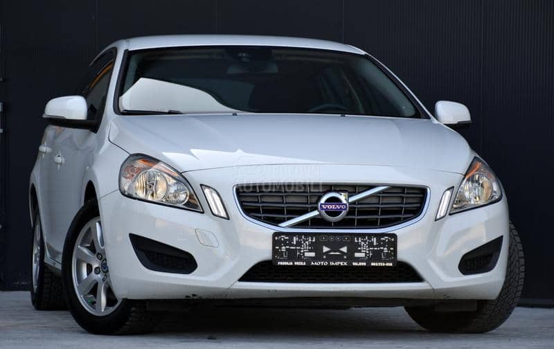 Volvo V60 1.6D/BESPREK0RAN