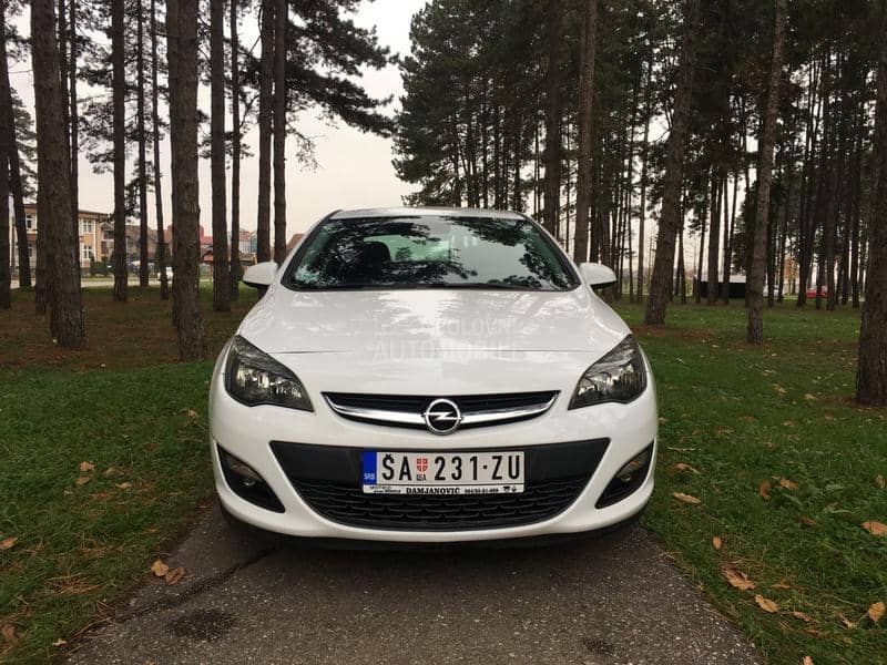 Opel Astra J 1.6 cdti