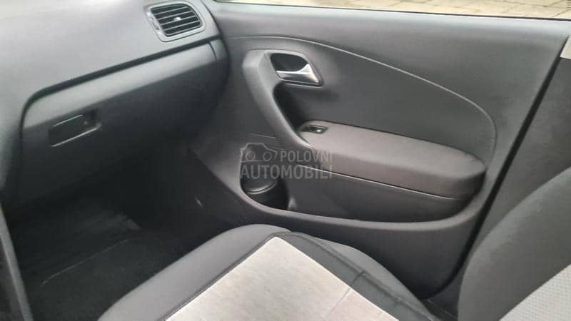 Volkswagen Polo 1.6tdi VLAS NIK