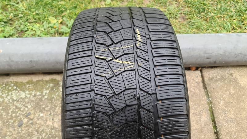 Continental 285/30 R21 Zimska