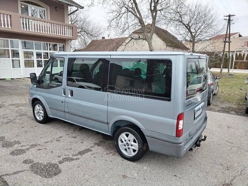 Ford Transit TOURNEO