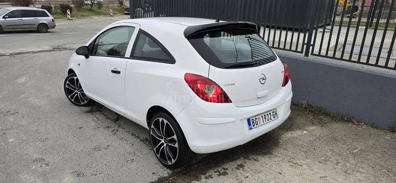 Opel Corsa D 