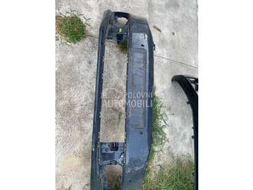 prednji branik za Volkswagen Polo od 2014. do 2017. god.