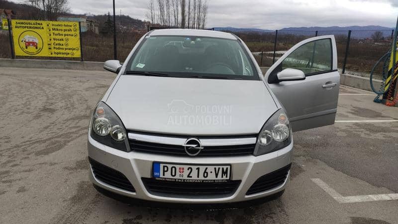 Opel Astra H 