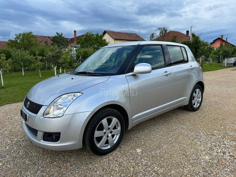 Suzuki Swift 1.3i 4x4