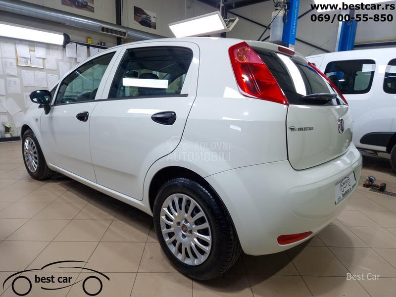 Fiat Grande Punto 4 Sedista N1