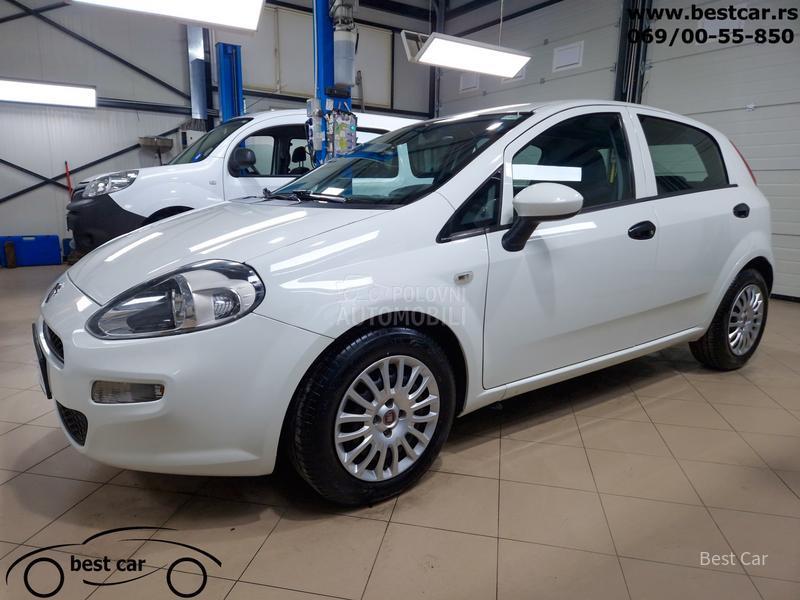 Fiat Grande Punto 4 Sedista N1