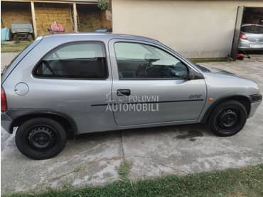 Opel Corsa B 