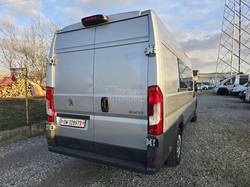 Peugeot Boxer 3.0 HDI CH