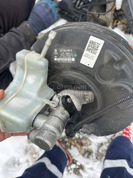 Kočioni vakum cilindar