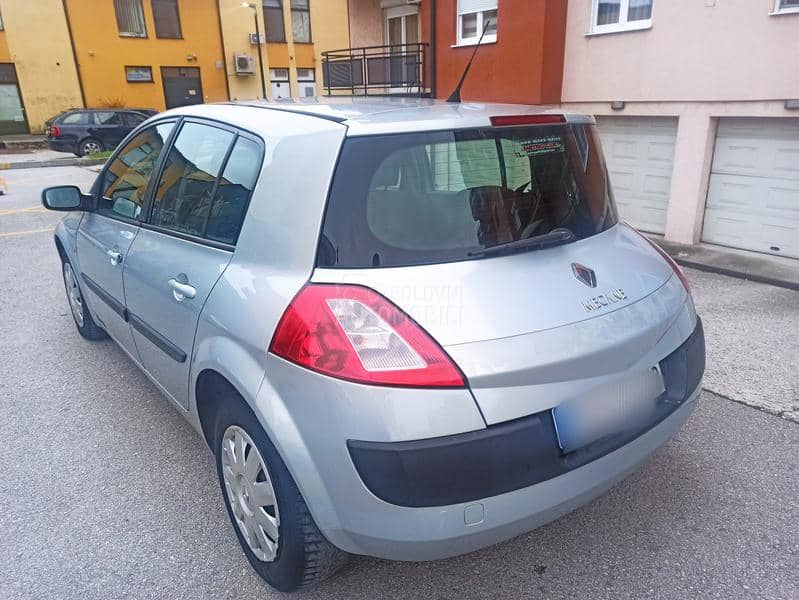 Renault Megane 1.6 5v / DUG0 REG