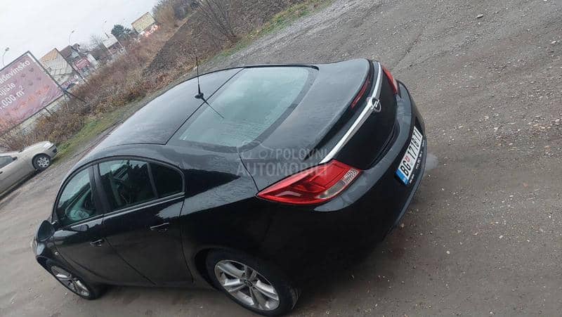 Opel Insignia 