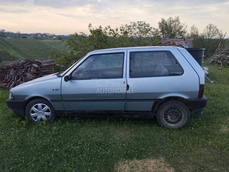 Fiat Uno 