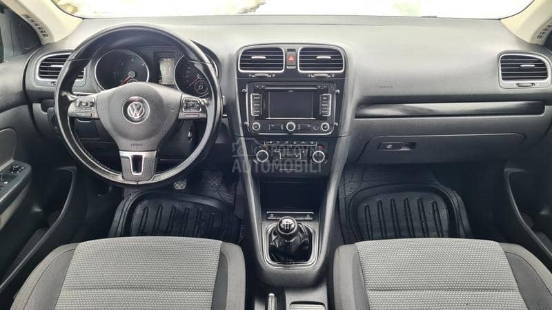 Volkswagen Golf 6 1.6TDI  BLUEMOTION