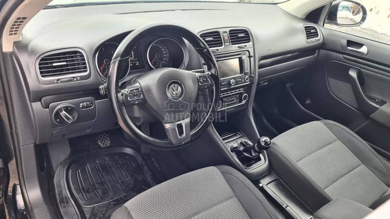 Volkswagen Golf 6 1.6TDI  BLUEMOTION