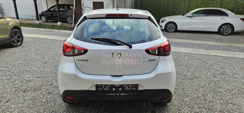 Mazda 2 1.5  revolution