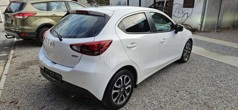 Mazda 2 1.5  revolution