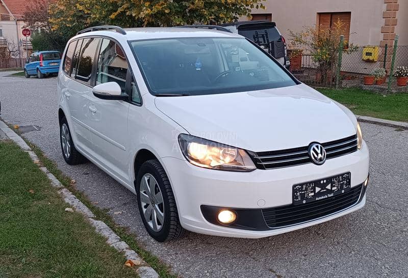 Volkswagen Touran 