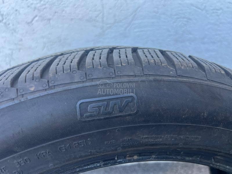 Continental 215/50 R18 Zimska