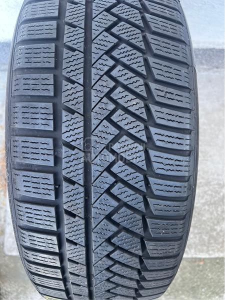 Continental 215/50 R18 Zimska