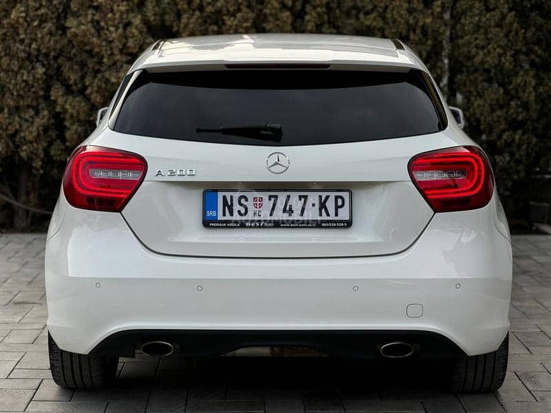 Mercedes Benz A 200 