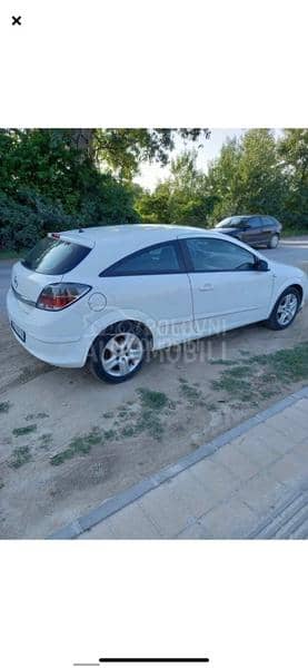 Opel Astra H gtc