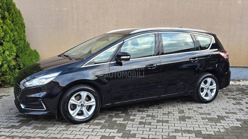 Ford S-Max 