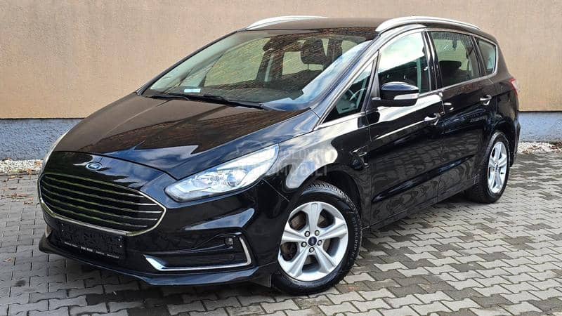 Ford S-Max 