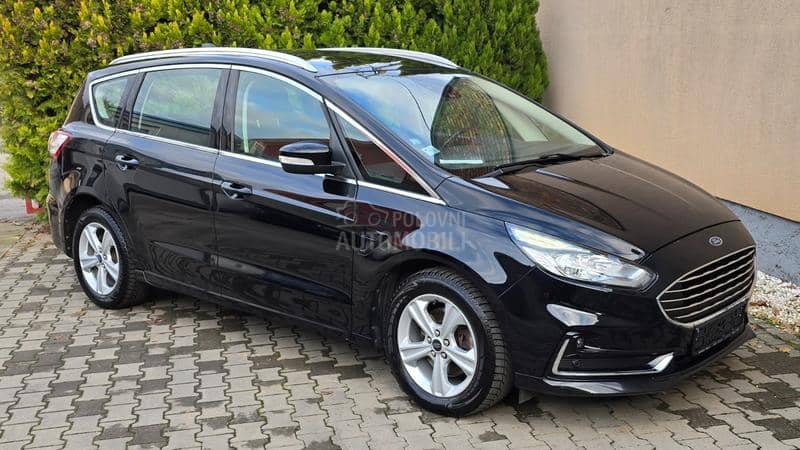 Ford S-Max 