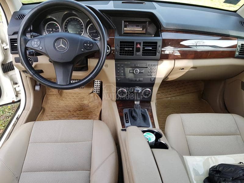 Mercedes Benz GLK 220 4MATIC AVANGARD