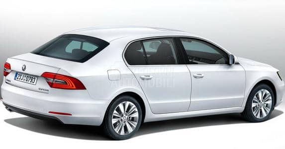 Škoda Superb -  kompletan auto u delovima