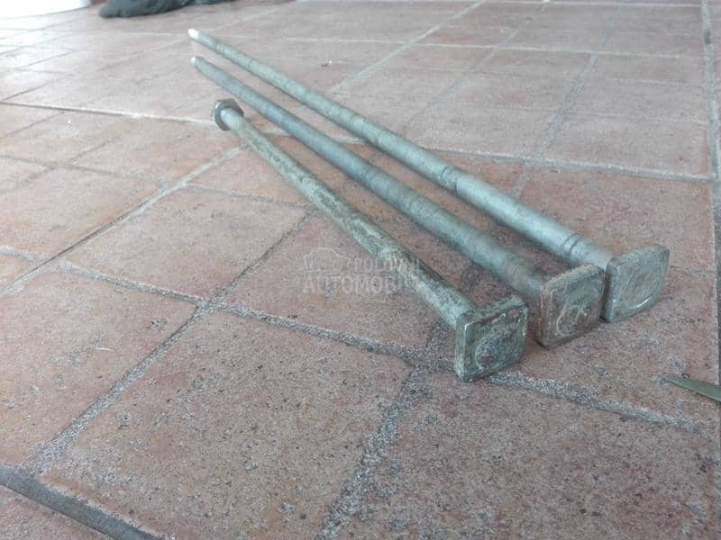 imt 506.freza.navojne sipke i alat. beograd