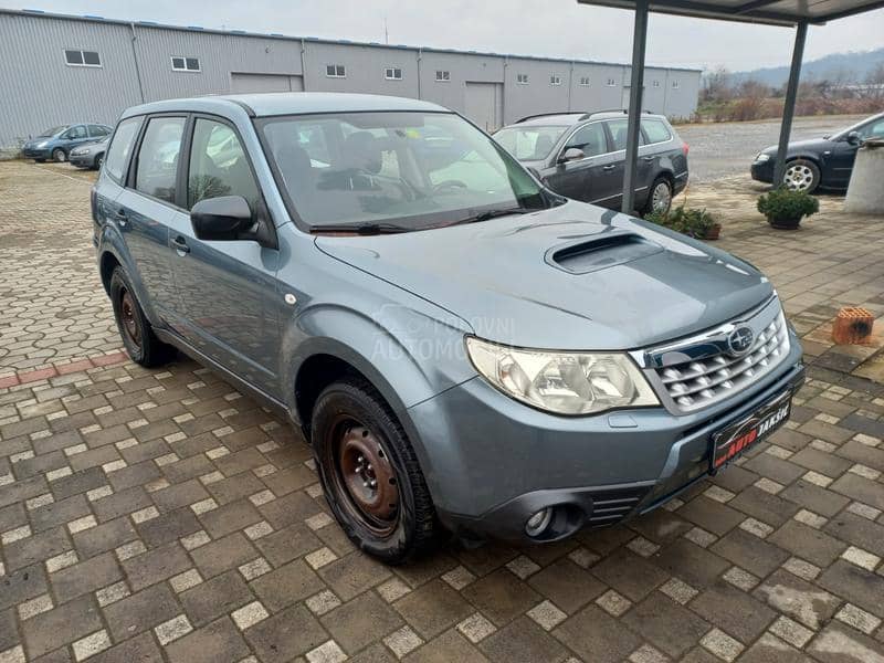 Subaru Forester 2000