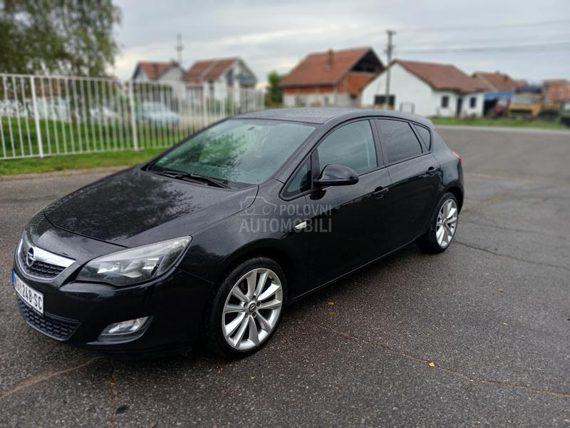 Opel Astra J 1.7.cdti