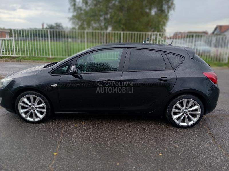 Opel Astra J 1.7.cdti